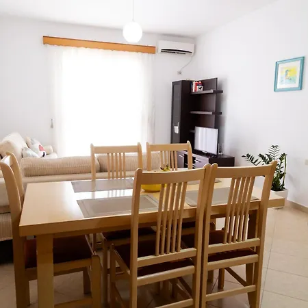 Damian Lungomare Apartman Vlora